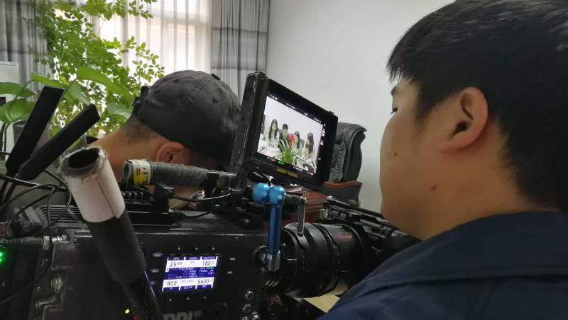 剧本杀式体验：伊通广告片拍摄公司构建沉浸式消费决策路径