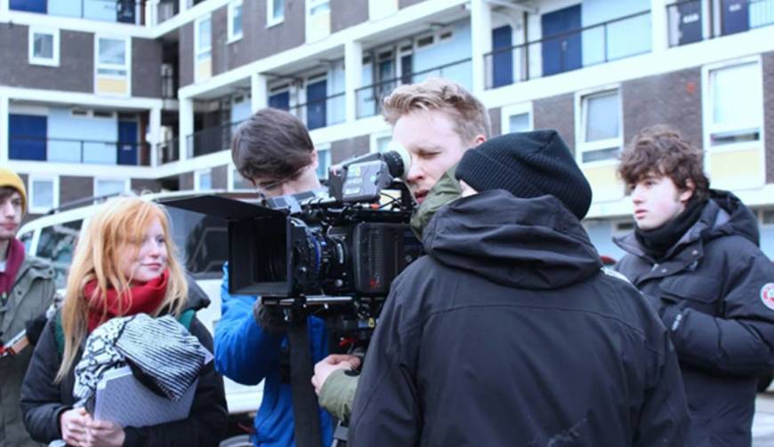伊通广告片拍摄公司全球化爆款广告本土化改造实录